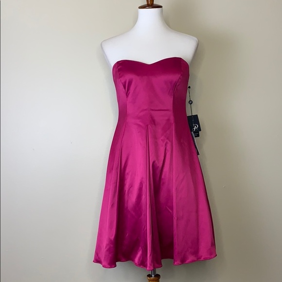 ADRIANNA PAPELL Fuchsia Strapless Cocktail Dress 4 - Picture 1 of 11